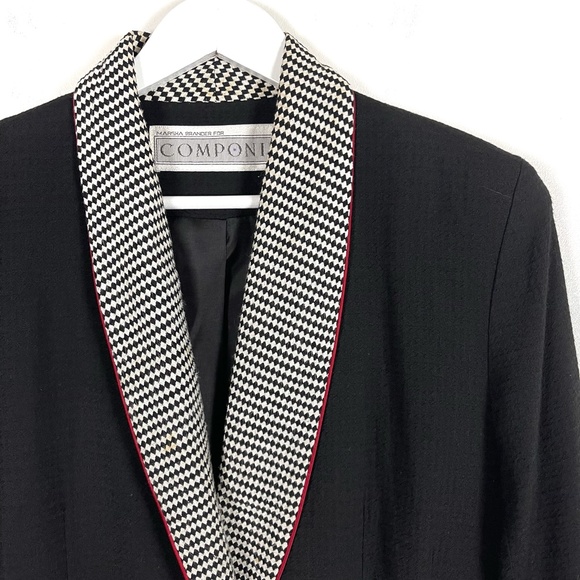 Black Fitted Blazer with Checkered Collar and Buttons - Picture 4 of 8